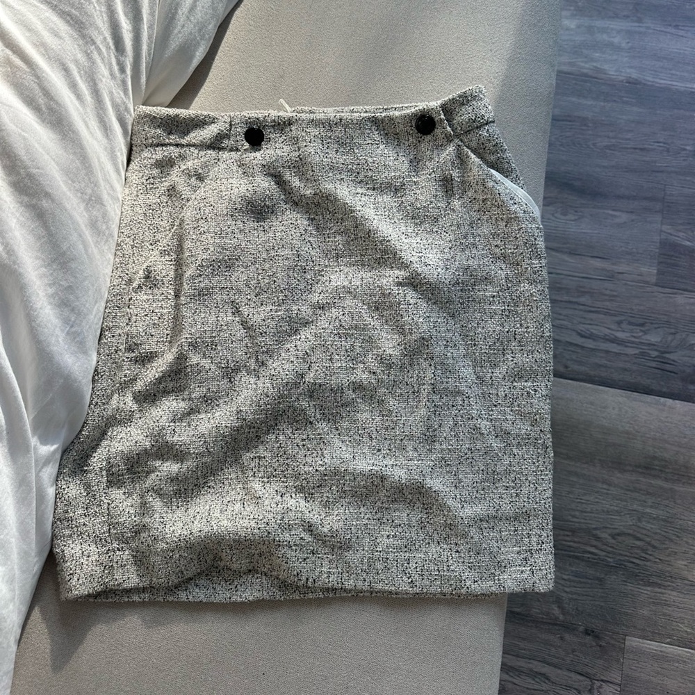H&M Black and White Tweed Skirt